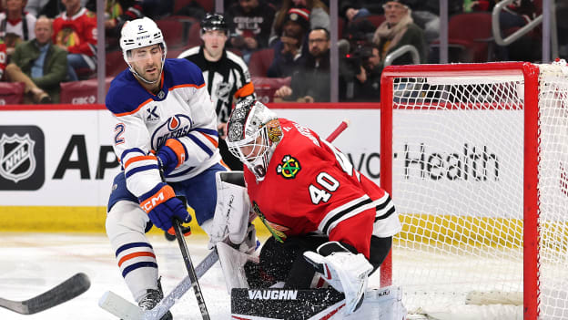 Edmonton Oilers v Chicago Blackhawks