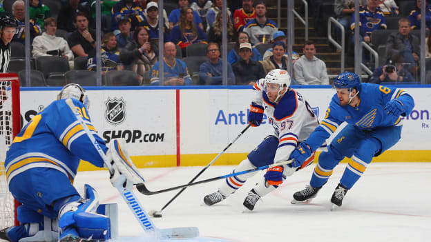Edmonton Oilers v St. Louis Blues
