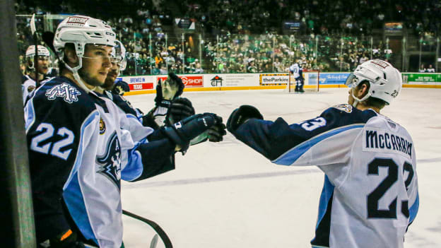 Calder Cup Playoffs Game Four: Ads at Stars