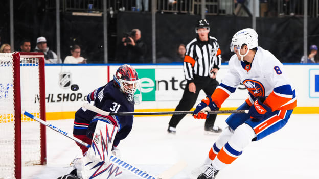 UBS POSTGAME PHOTOS: Rangers 5, Islanders 2