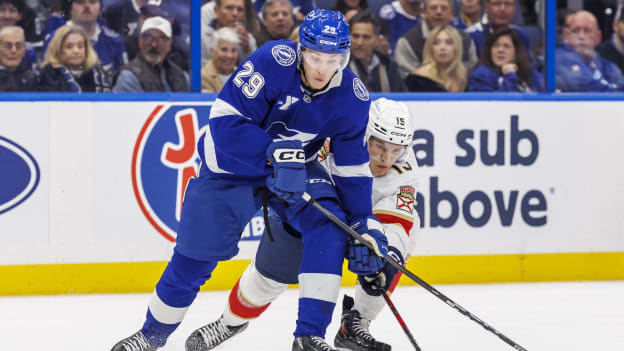 TBL-vs-FLA-251215-005