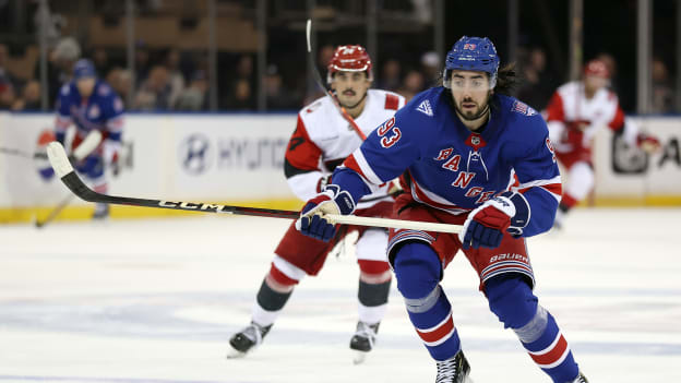 Carolina Hurricanes v New York Rangers