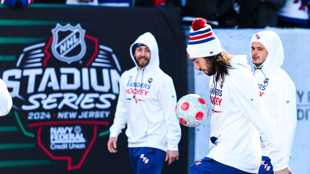 2024 Navy Federal Credit Union Stadium Series - Warm Ups