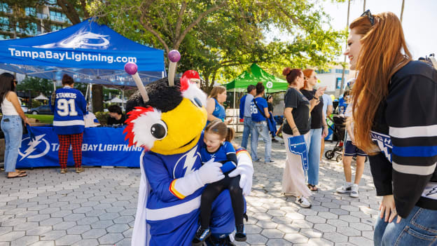 260328-ThunderBug-Birthday-050