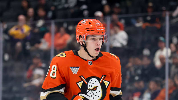 20250924_Kings_Ducks_Robinson_0197