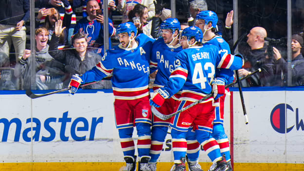 Montreal Canadiens v New York Rangers