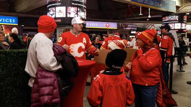 20251206_CGY_vs_UTA_FLA0227_JP