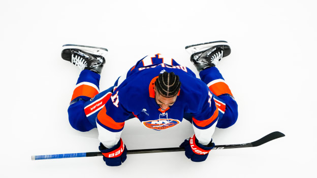 20251016_ NYI_EDM_WARMUP-03