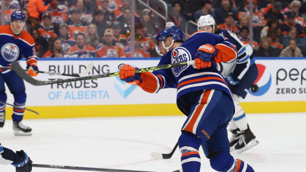 GALLERY: Oilers vs. Jets