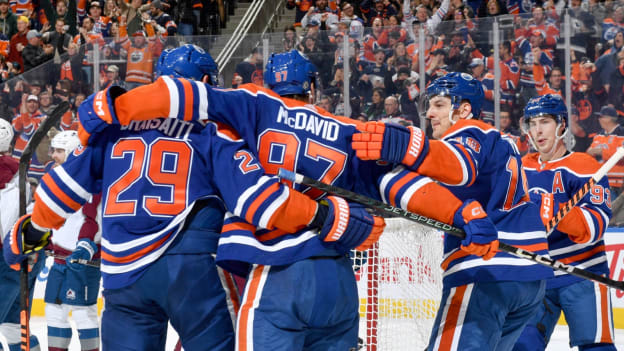 GALLERY: Oilers vs. Avalanche
