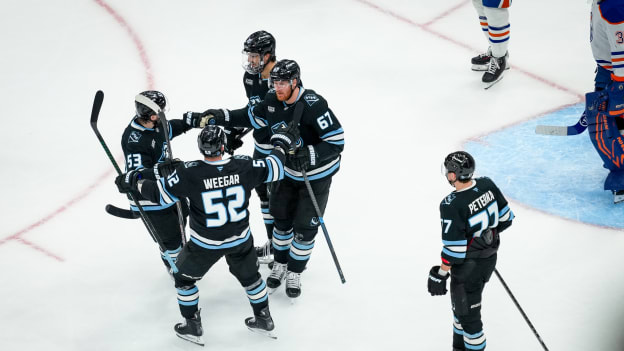 Edmonton Oilers v Utah Mammoth