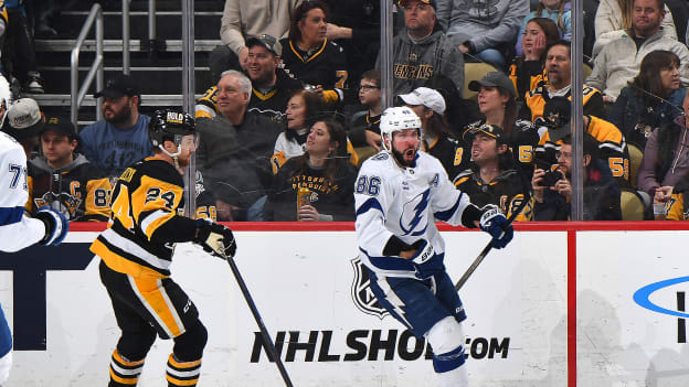 28435047_Tampa_Bay_Lightning_v_Pittsburgh_Penguins_Andrew_Taylor_(Greenfly)_20250113_010410