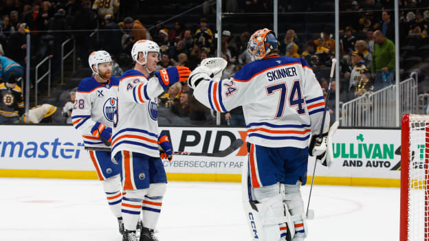 Edmonton Oilers v Boston Bruins