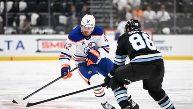 Edmonton Oilers v Utah Mammoth