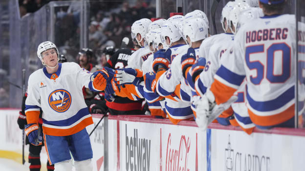 UBS Postgame Photos: Islanders 4, Senators 2