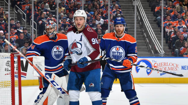 GALLERY: Oilers vs. Avalanche