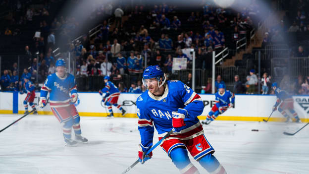 New York Islanders v New York Rangers