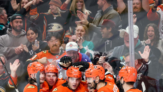 42067016_Toronto_Maple_Leafs_v_Anaheim_Ducks_Deleted_User_20260331_050227