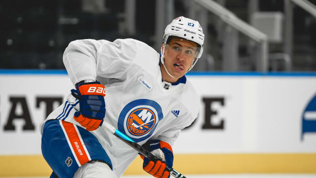 PHOTOS: Islanders Morning Skate at EDM