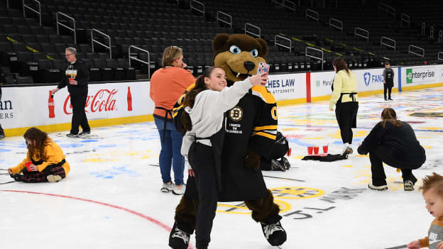 BOS-STH-PainttheIce2025-023