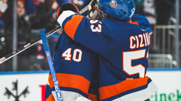 UBS Postgame Photos: Islanders 7, Blue Jackets 3