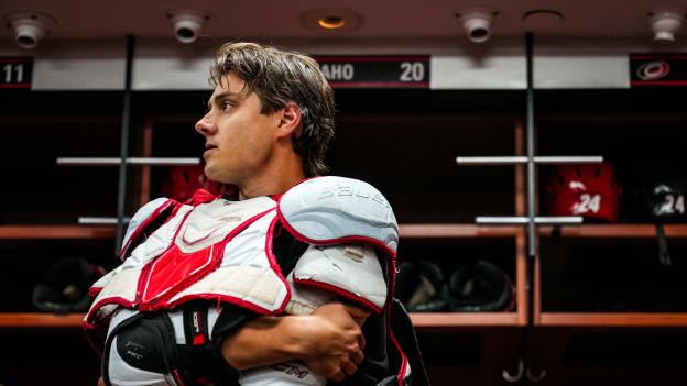 251009_NJDvsCAR_JL102286