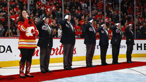 20251107_CGY_vs_CHI_FLA0102_JP