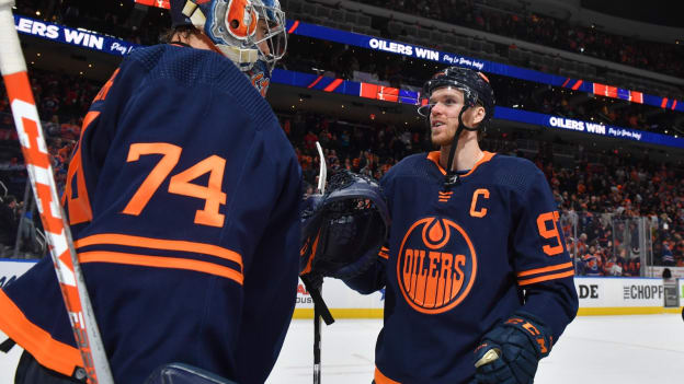 GALLERY: Oilers vs. Senators