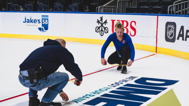 20250913_ICEIN_FIRSTCUT-39