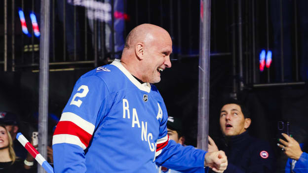 MF_NYR_121325_MF1_0109