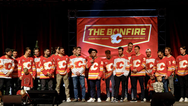 20251004_BONFIRE_FLA0413_JP