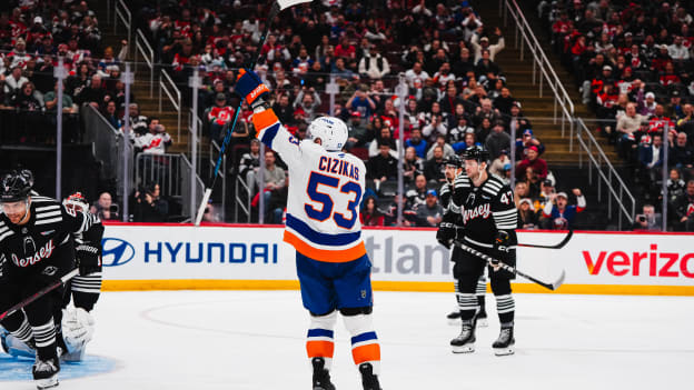 20260205_NJD_NYI_p2_goal_cizikas-1