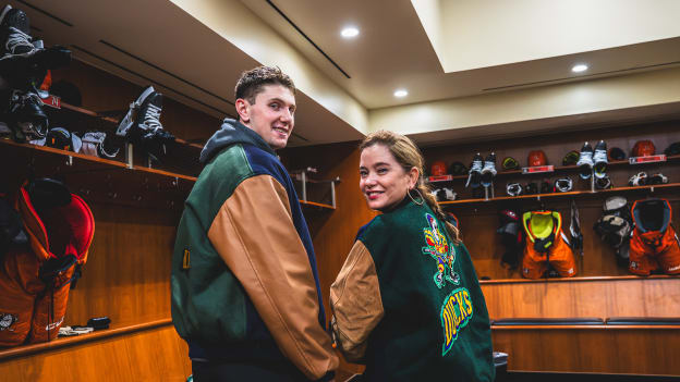 5cd6a18d-55b8-43ef-83b4-c1deec80b41bBombay Jacket Meet n Greet 11.19.25-4