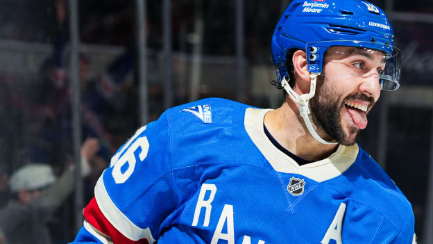 Buffalo Sabres v New York Rangers