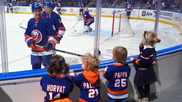 UBS Postgame Photos: Islanders 4, Maple Leafs 3 OT