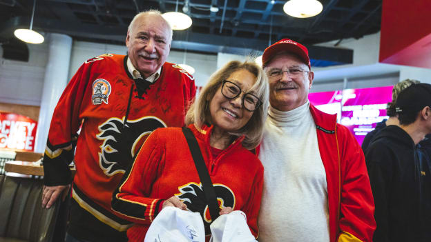 20251011_C_OF_RED_MOMENTS_RED_CARPET_FLAEF8A6033BK