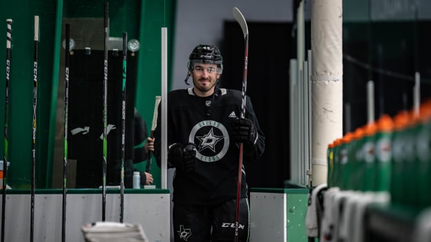 Stars open 2020-21 season with first day of training camp