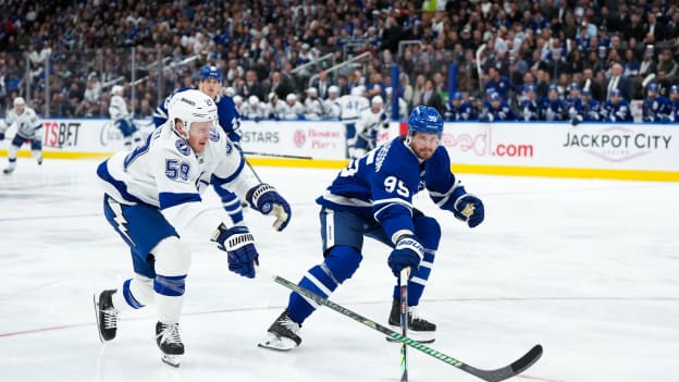 26654171_Tampa_Bay_Lightning_v_Toronto_Maple_Leafs_Andrew_Taylor_(Greenfly)_20241022_051116