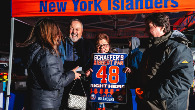 20251211_NYI_ANA_TOY-24