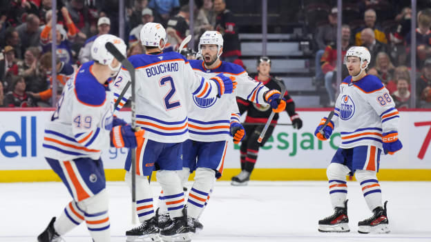 Edmonton Oilers v Ottawa Senators