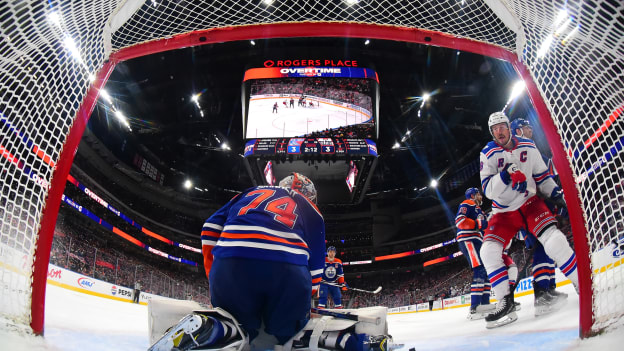 New York Rangers v Edmonton Oilers
