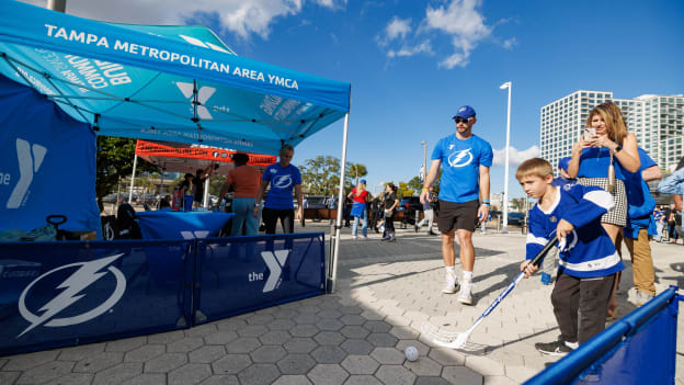 251116TBLvVAN_MilitaryAppreciation123cbl