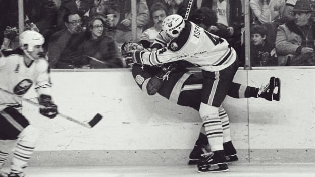 korab 12_79 mediawall