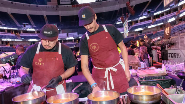 011126_ANAHEIM_DUCKS_377