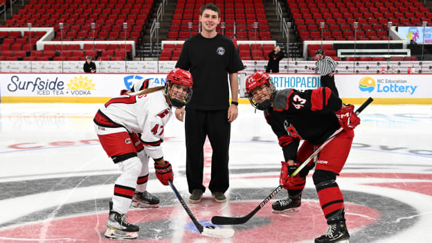 251003IIHFGirlsHockey0020_kdg