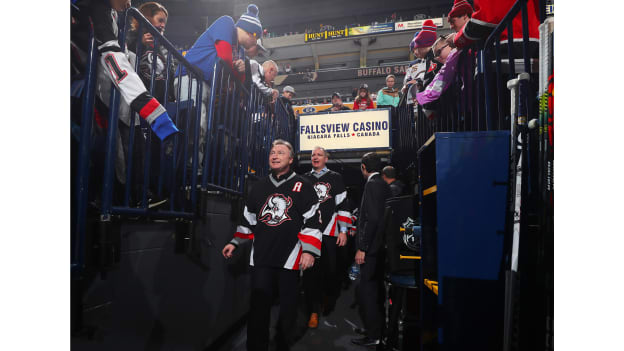 20200104-audette-alumni-tunnel-gallery