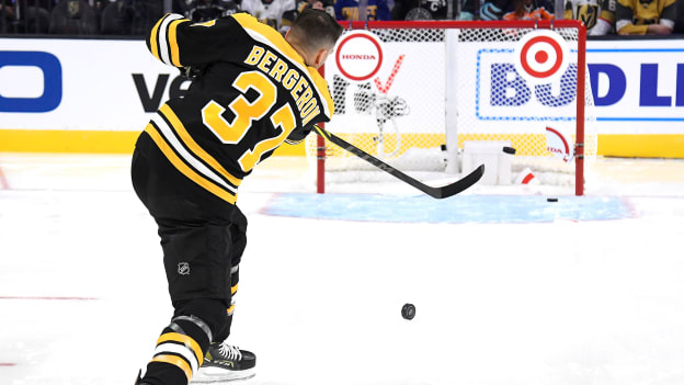 Photos | Bergeron at 2022 NHL All-Star Weekend