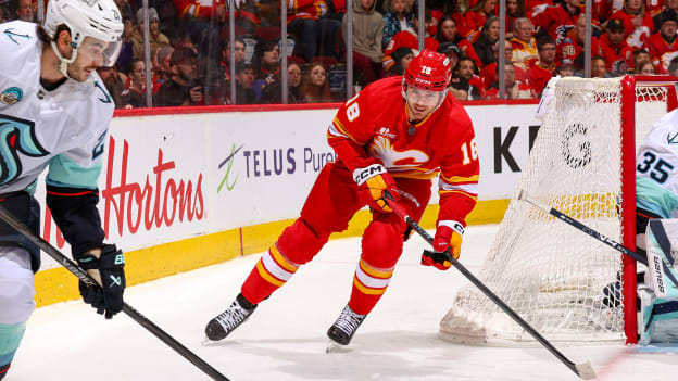 20251218_CGY_vs_SEA_FLA0135_GT