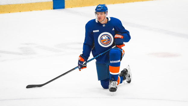 PHOTOS: Islanders Morning Skate Dec. 11