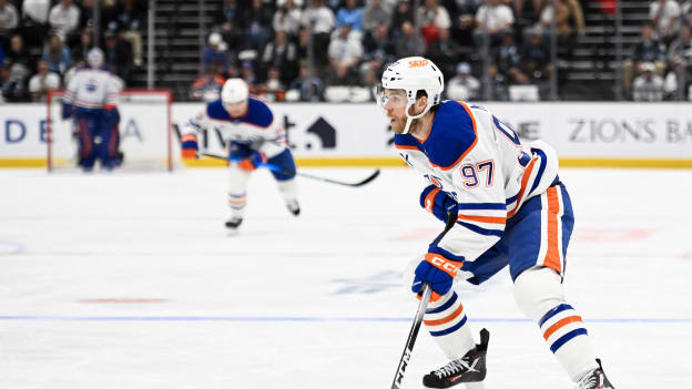 Edmonton Oilers v Utah Mammoth